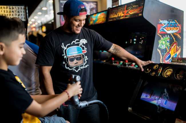 Family-Fun-Galloping-Ghost-3__ResizedImageWzY1MCw0MzNd Family-Fun-Galloping-Ghost-3__ResizedImageWzY1MCw0MzNd