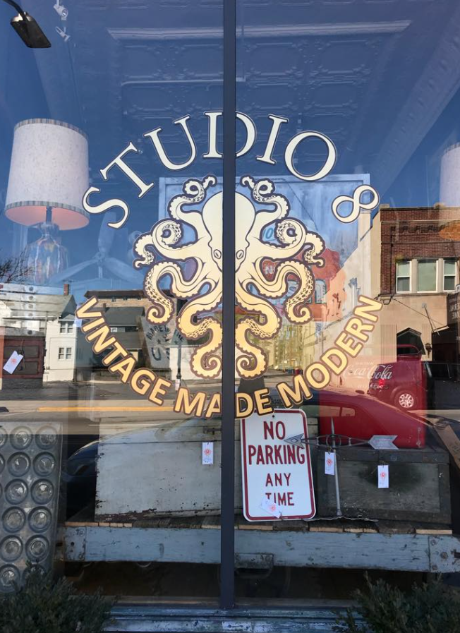 studio 8