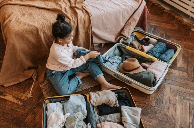 How to Choose Between Hotels and Airbnbs in Oak Park