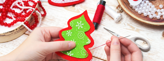 A Very Grinchy Movie and Craft Day