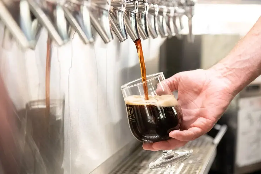 Beer-Mid-pour