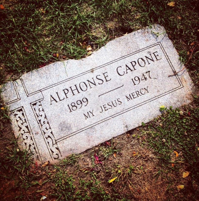 Capone 1-1