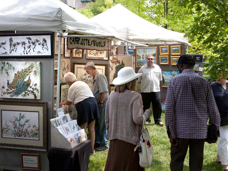 A Local’s Guide to Riverside Arts Weekend in Historic Riverside