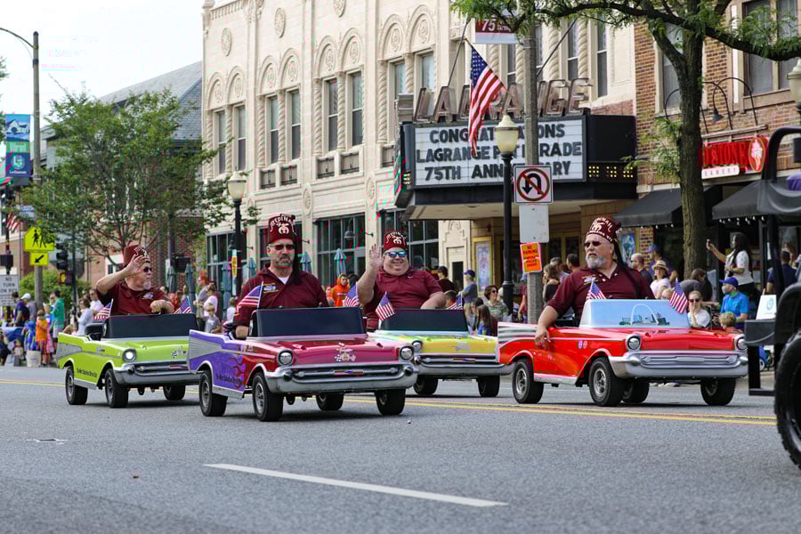 pet-parade-cars2