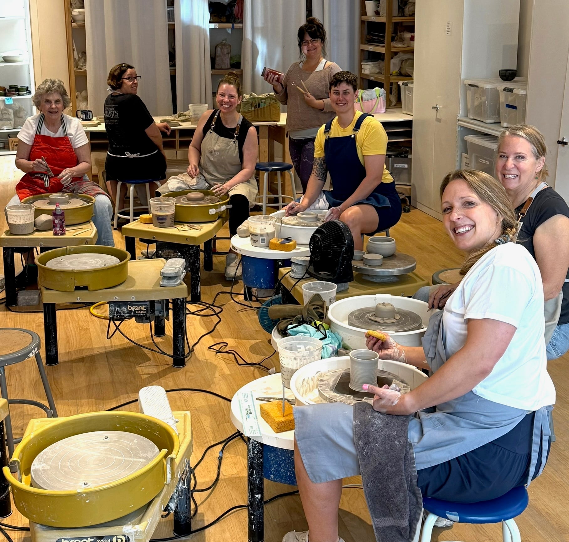 Don’t Miss These Ceramics Classes at Slowfire in Oak Park