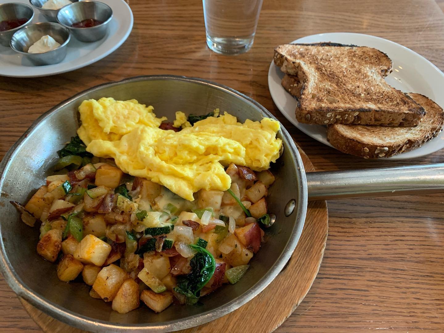 Fall In Love with Farm-to-Table Restaurants Around Oak Park