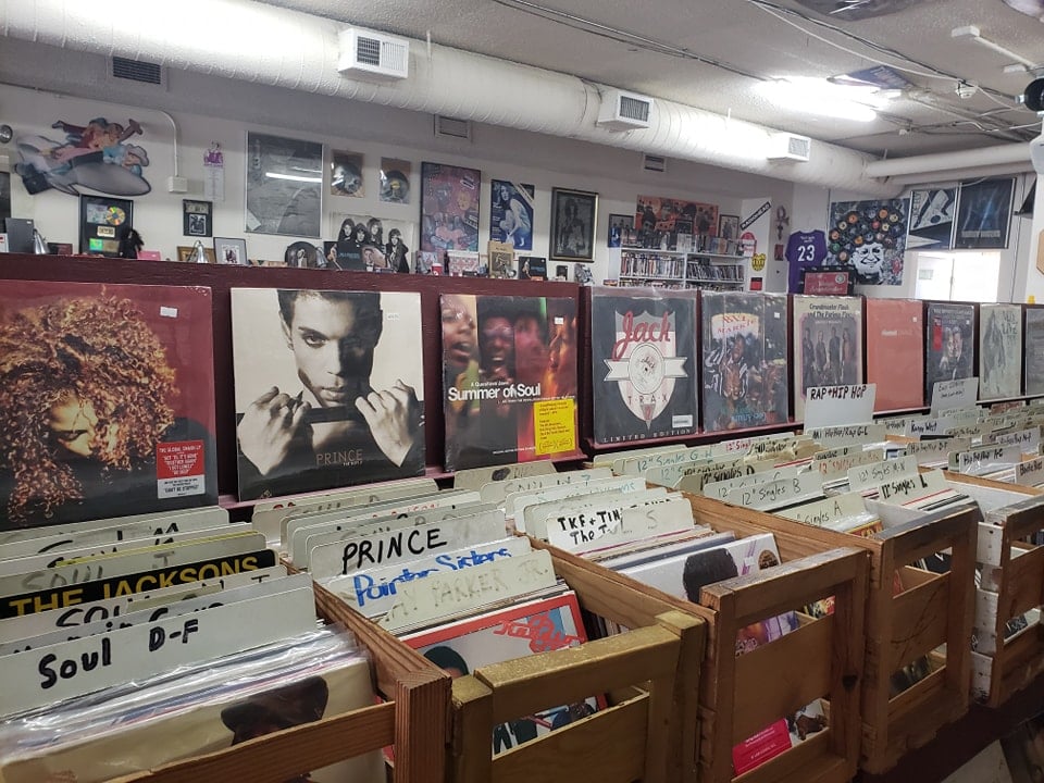 Record Stores Near Oak Park & Beyond (Updated 2025)