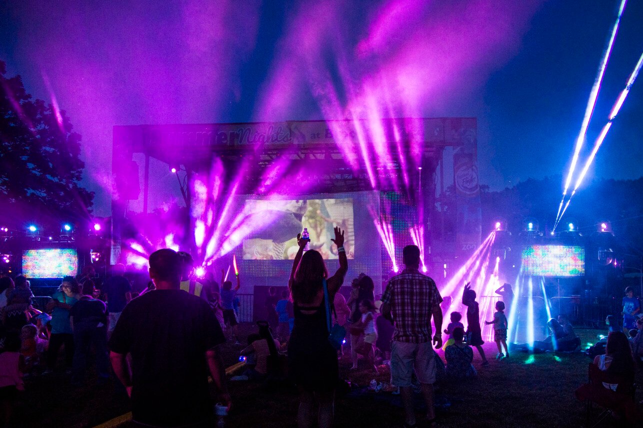 Roaring Nights - Everything You Need to Know about These Brookfield Zoo Concerts